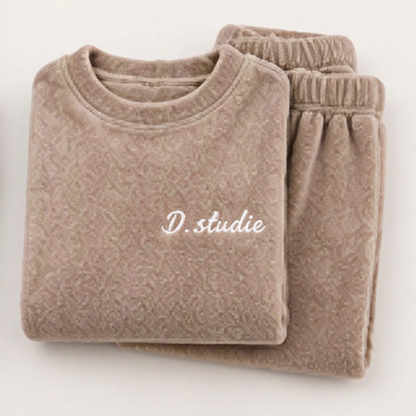 Cosy and Warm Coral Fleece Pyjama Set for Women